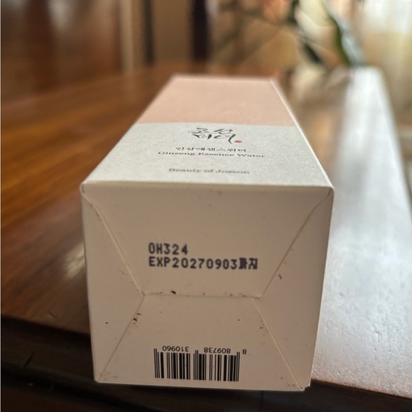 Beauty of Joseon Ginseng Essence Water - Picture 2 of 4